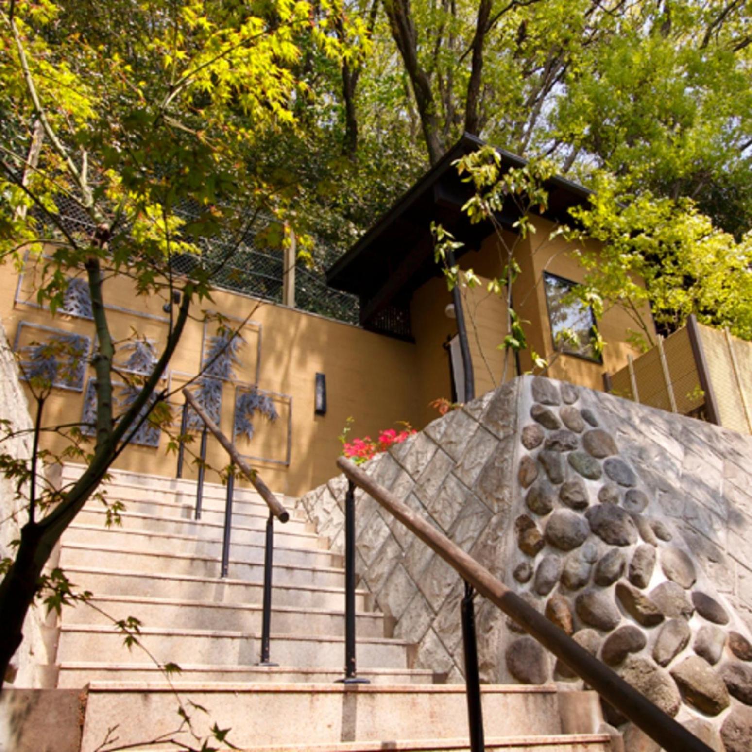 森の入り江の離れ宿 無雙庵枇杷 Izu  Exterior photo